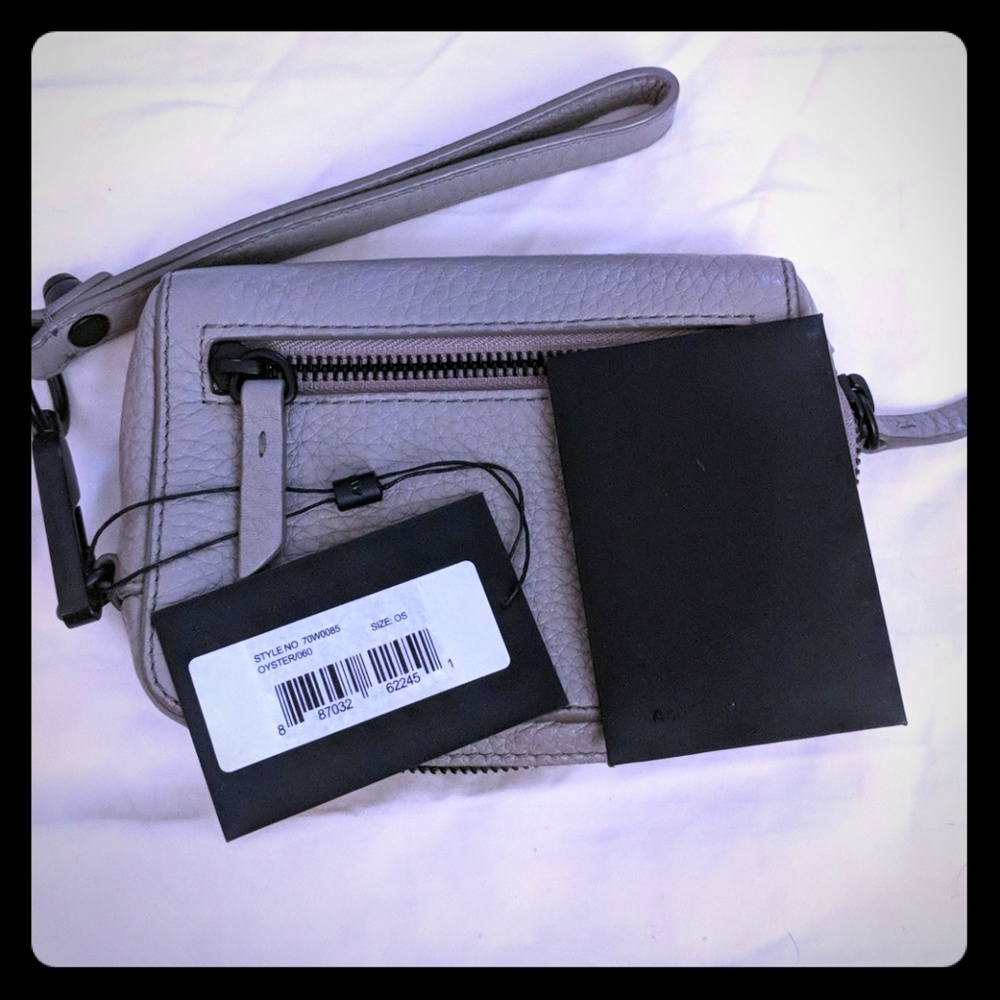 NWT Alexander Wang Fumo large wristlet